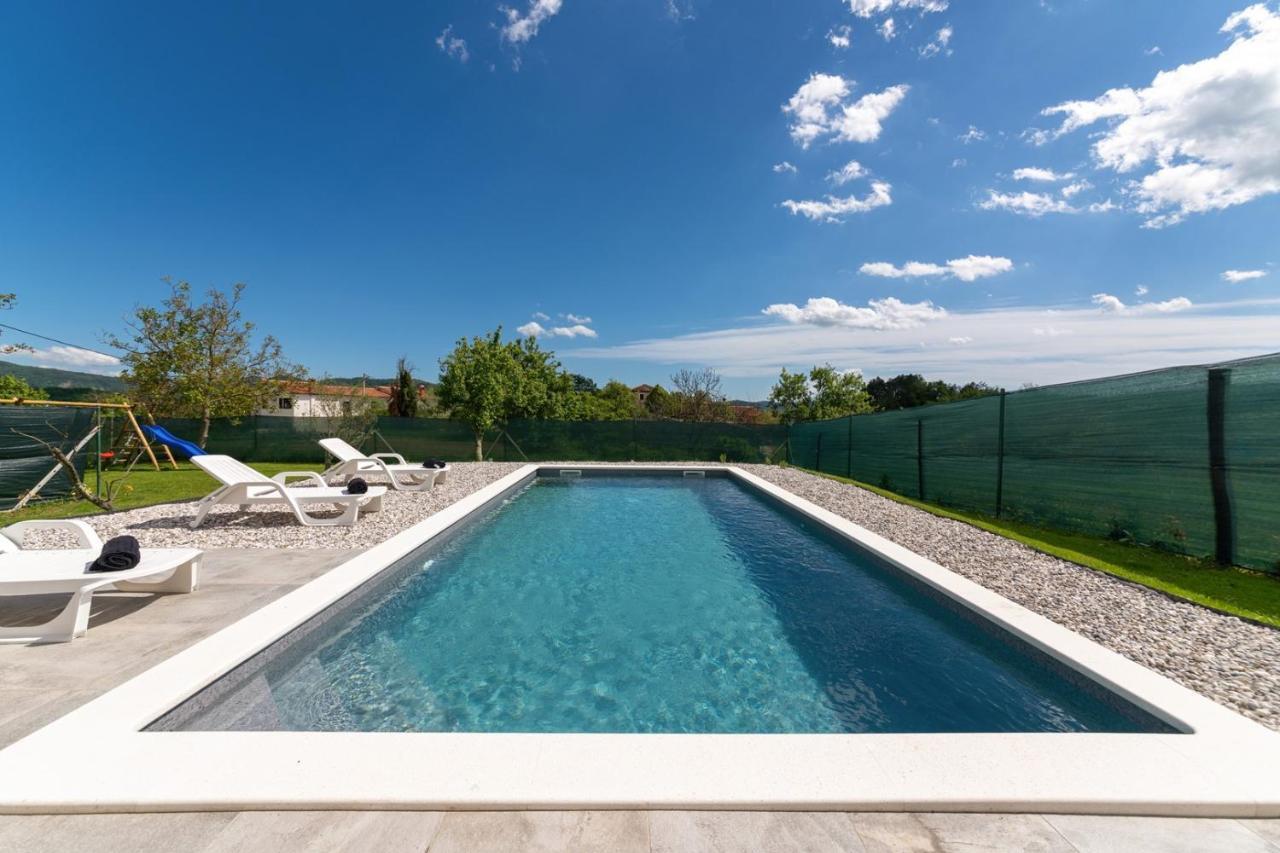 Villa Butoniga Nature Buzet Exterior photo